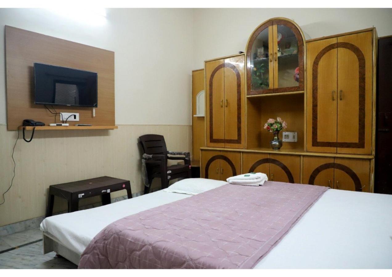 Rk Lodge Amritsar Dış mekan fotoğraf