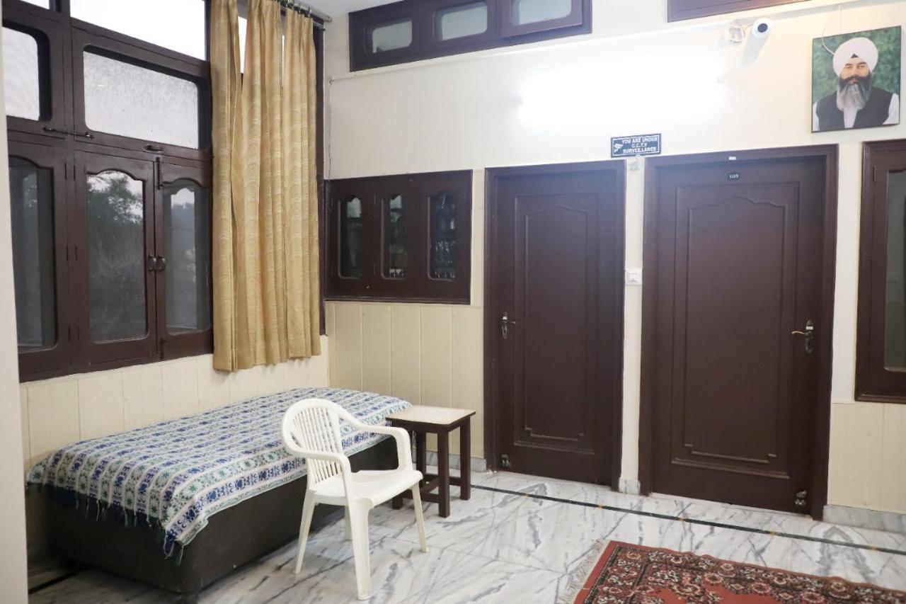 Rk Lodge Amritsar Dış mekan fotoğraf