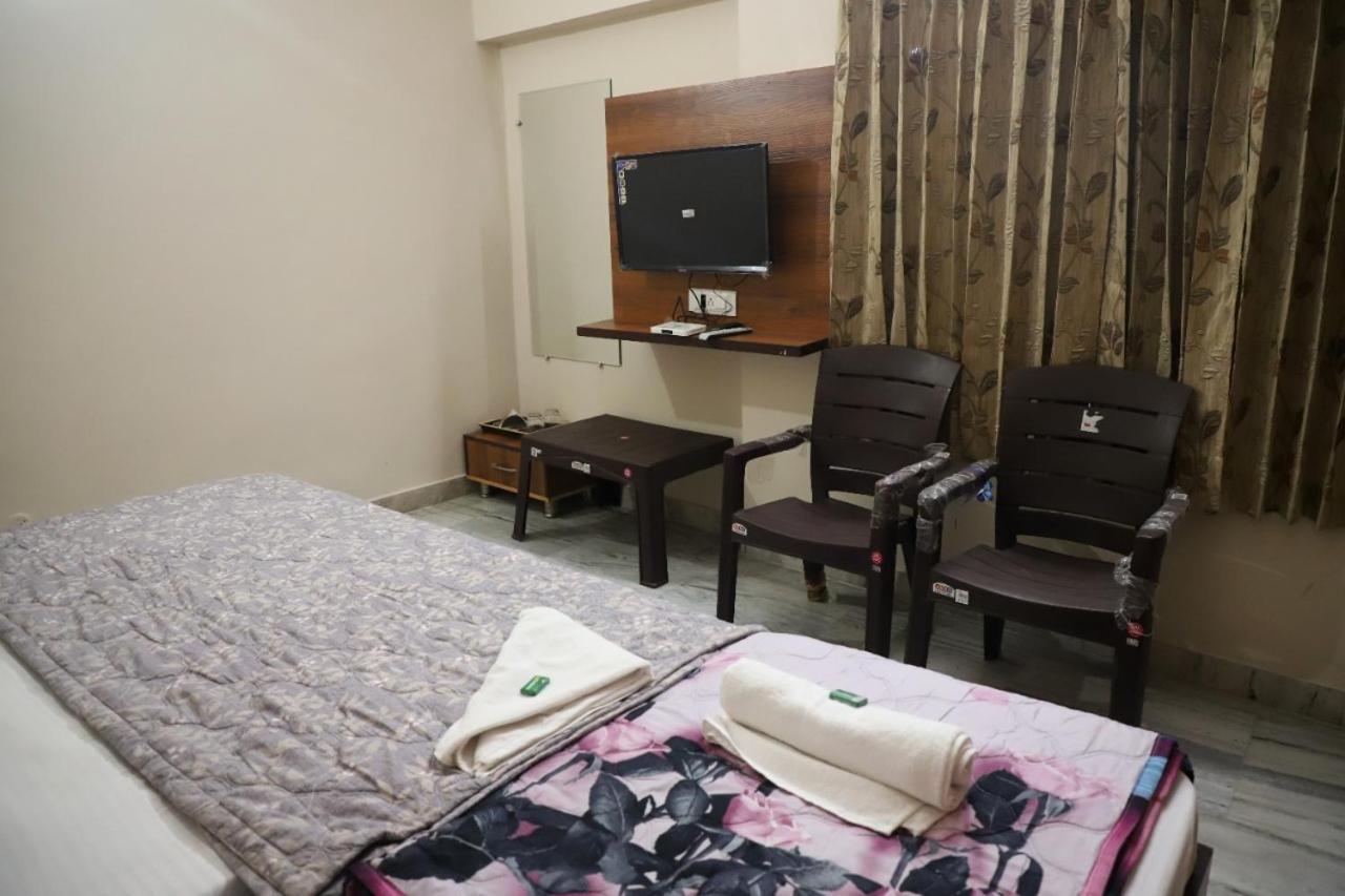 Rk Lodge Amritsar Dış mekan fotoğraf