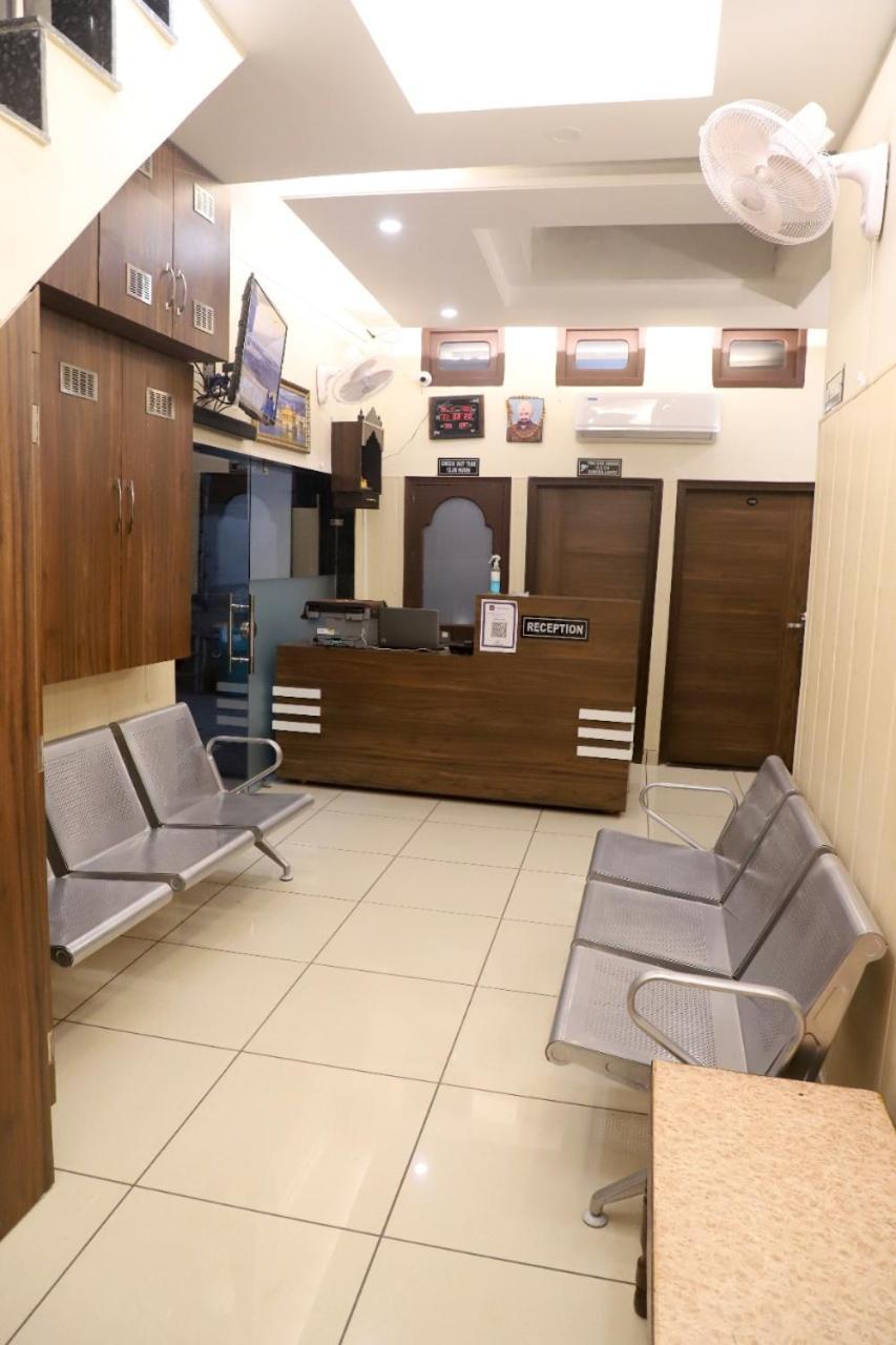 Rk Lodge Amritsar Dış mekan fotoğraf