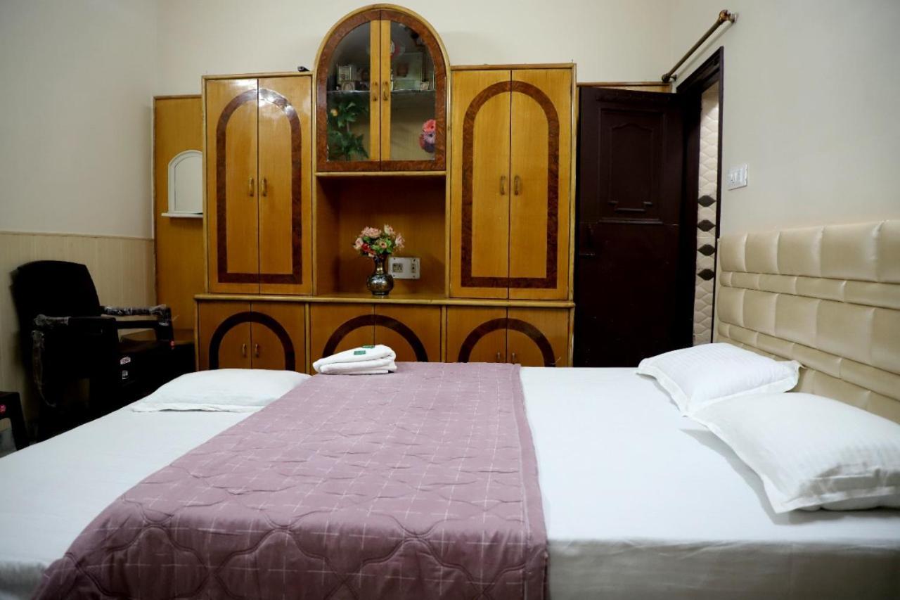 Rk Lodge Amritsar Dış mekan fotoğraf