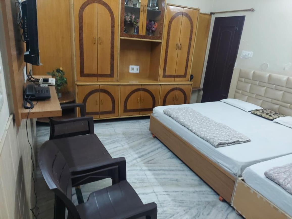 Rk Lodge Amritsar Dış mekan fotoğraf