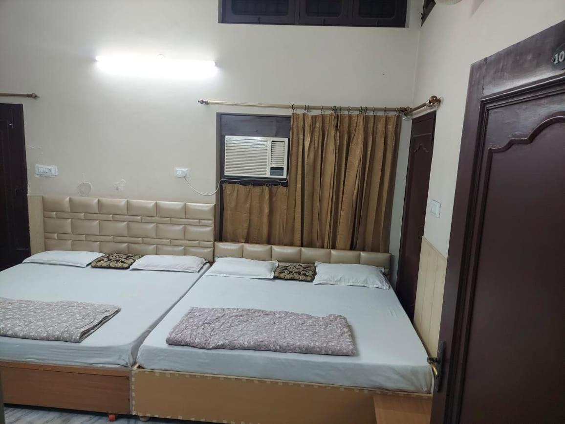 Rk Lodge Amritsar Dış mekan fotoğraf