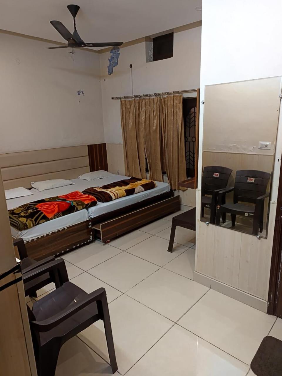 Rk Lodge Amritsar Dış mekan fotoğraf